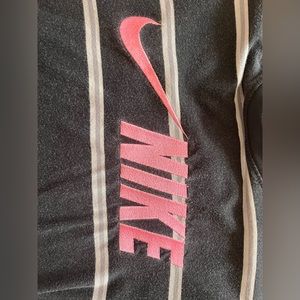 Nike tee